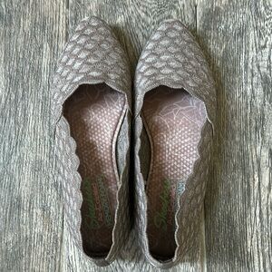 Skechers Womens Air Cooled Cleo Memory Foam Flats Shoes Size 9